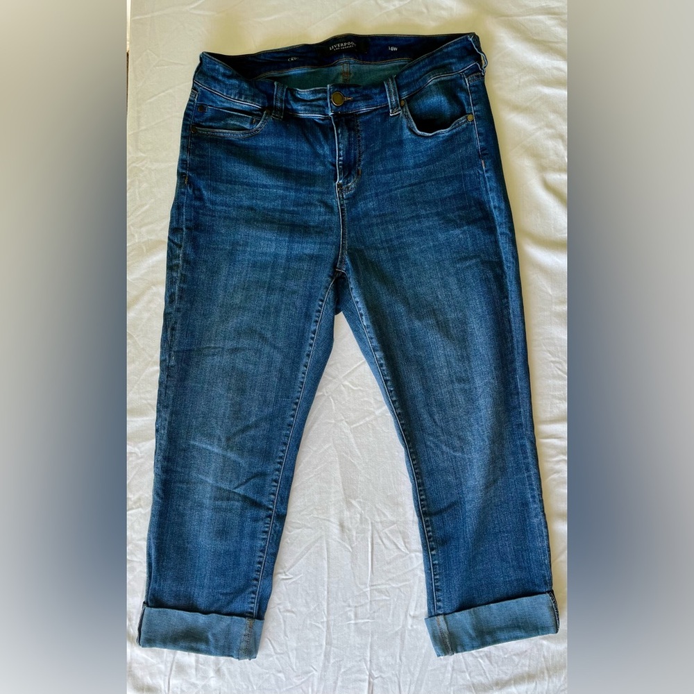 Liverpool Charlie Crop Wide Rolled Cuff Jeans Medium Indigo 16W High Rise Stretc